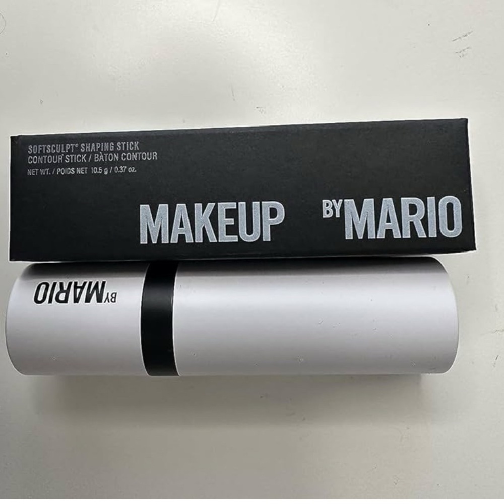 Makeup By Mario SoftSculpt Shaping Stick it’s in great condition never used.
